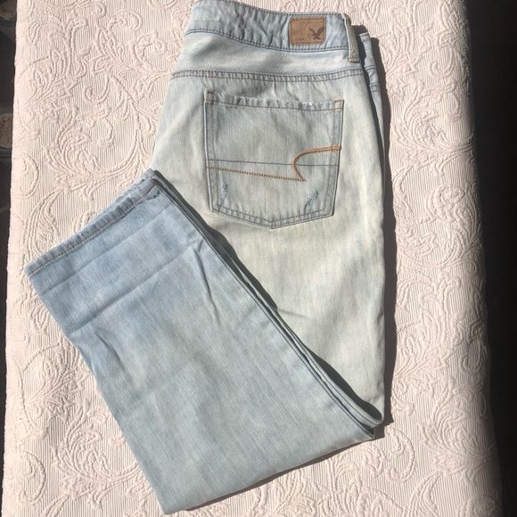 American Eagle Outfitters Denim - American Eagle Womens Distressed Boy Crop Light Wash Jeans